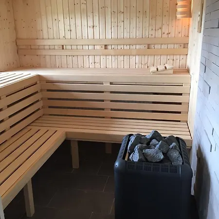 Nocleg ze śniadaniem Dunez Men Only *